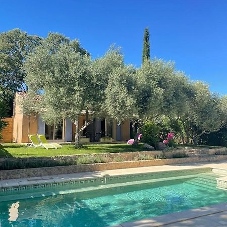 Gites En B&B Le Clos De La Cerise Châteauneuf-du-Pape Dış mekan fotoğraf